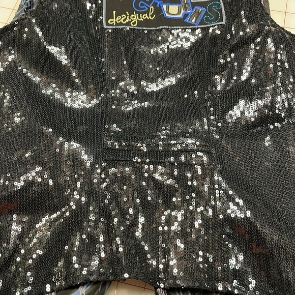 DESIGUAL "Happy Returns" Black Sequin Button Detail Fitted Party/NYE Vest SZ S - Picture 7 of 16
